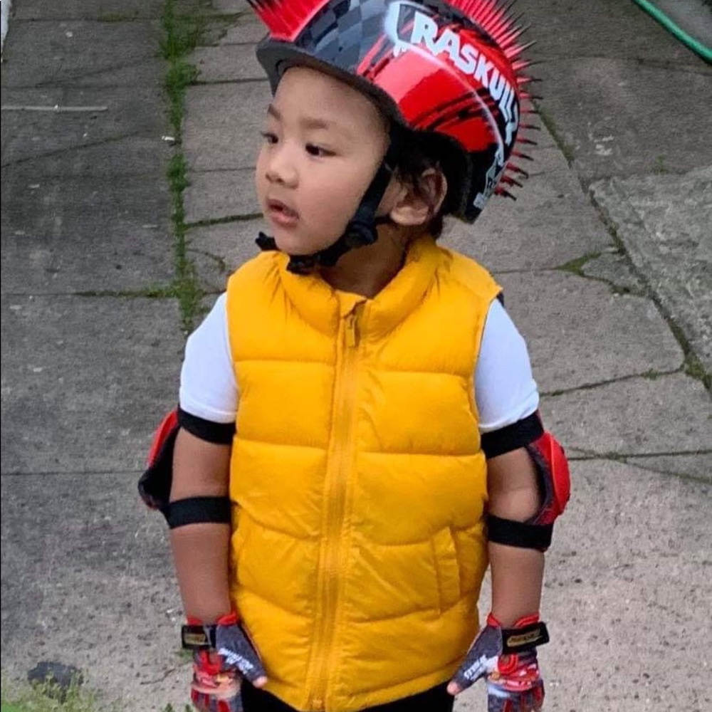 Yellow Puffer Vest - Used